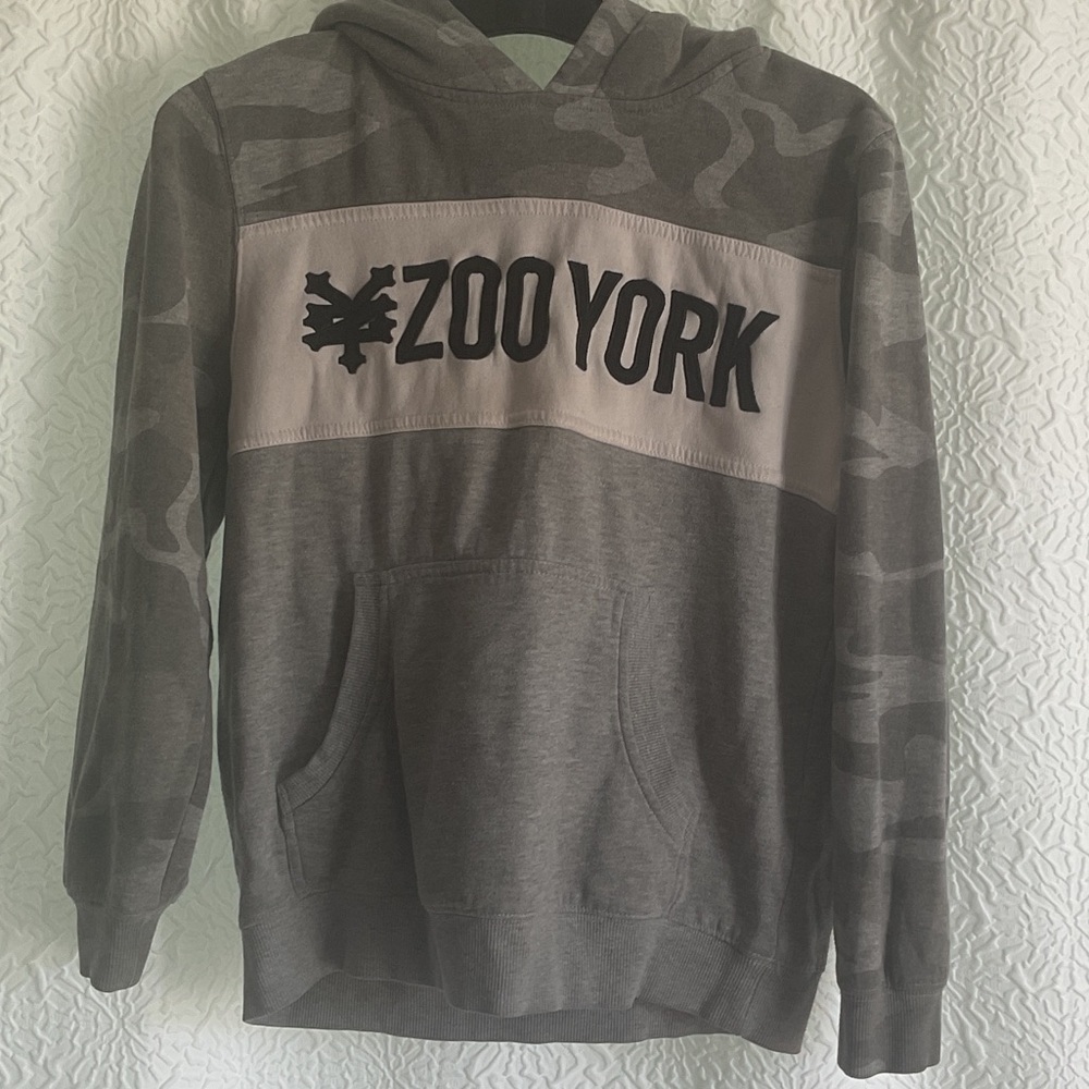 Zoo York Men's Gray Camo Hoodie